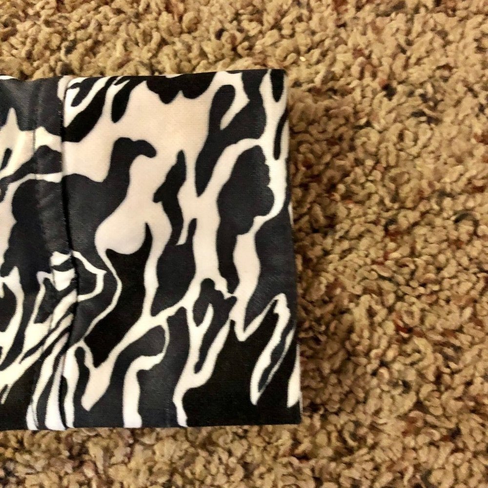 Adidas Pullover Hoodie Girls L? Used - Picture 11 of 12